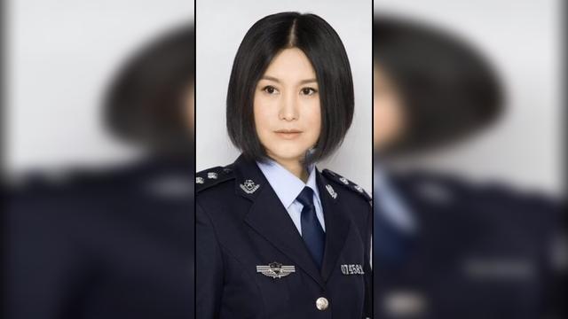 女警官(女警官英语)-第2张图片-九妖电影